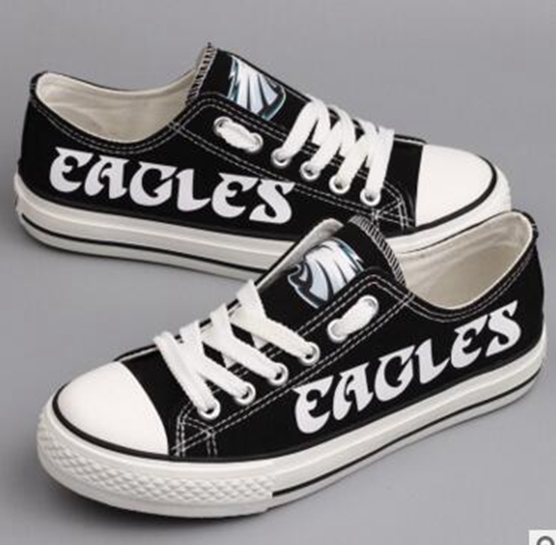 Women's Philadelphia Eagles Repeat Print Low Top Sneakers 001